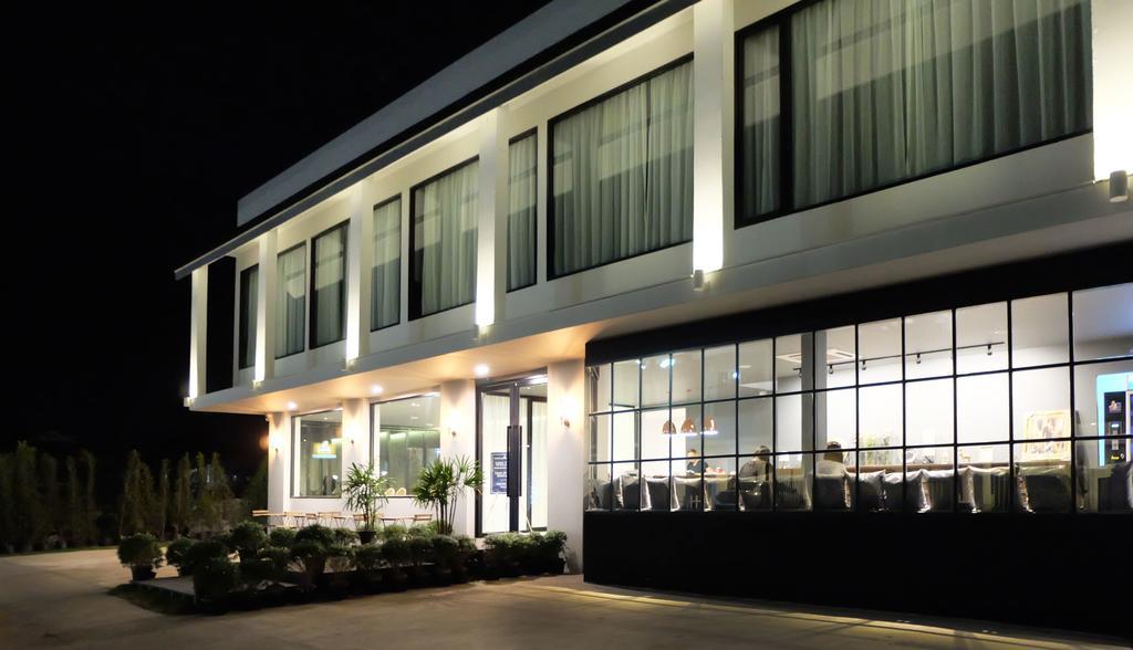 Srianunt Boutique Hotel Μπούρι Ραμ Εξωτερικό φωτογραφία